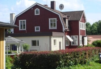Brostugegården